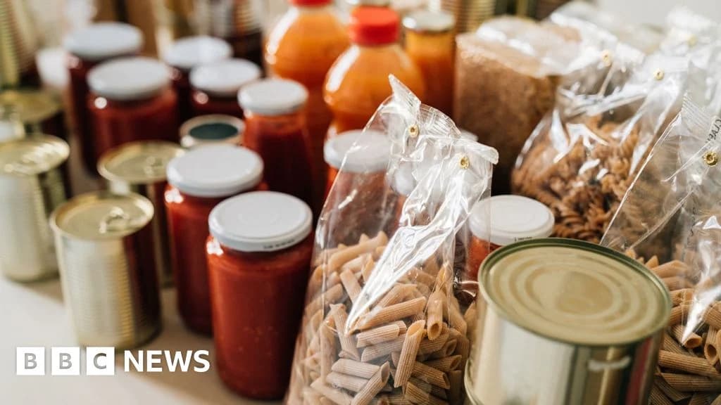 Stock up on food to prepare for extreme weather, minister says